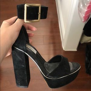 Steve madden black heels